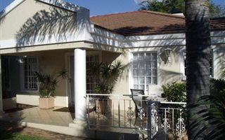 2 Bedroom Townhouse in Sterrewag