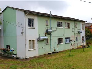 2 Bed Apartment in Caneside