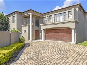 5 Bed House in Fourways