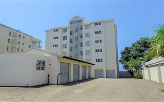 4 Bedroom Apartment in Margate