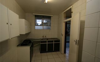 2 Bedroom Apartment in Kensington