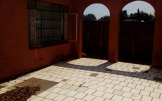 1 Bedroom House in Delmas