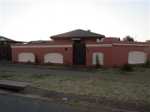 2 Bed House in Crystal Park