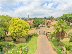 3 Bed Duplex in Strathavon