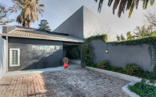 4 Bedroom House in Orchards
