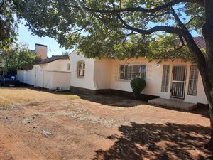 4 Bed House in Cresslawn