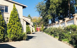 4 Bedroom Townhouse in Morningside