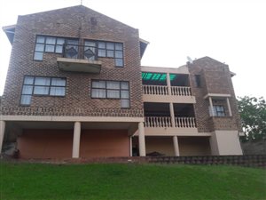 9 Bed House in Cato Manor