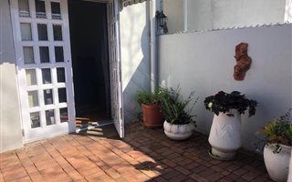 2 Bedroom House in Richmond Hill