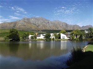 3 Bed Townhouse in Paradyskloof