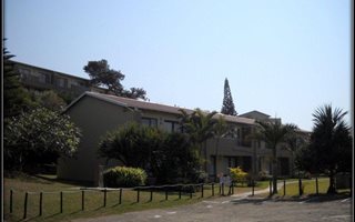 2 Bedroom Apartment in Palm Beach