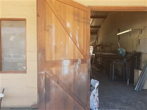 120 m² Commercial space in Stilbaai