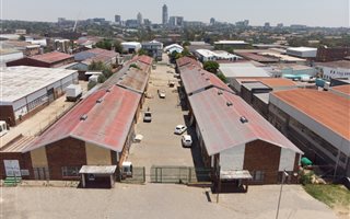 150 m² Industrial space in Wynberg