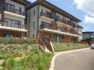 2 Bed Apartment in Waterfall