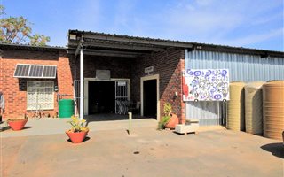2400 m² Industrial space in Bela-Bela (Warmbaths)