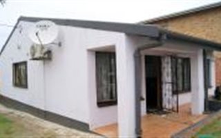 3 Bedroom House in Asherville