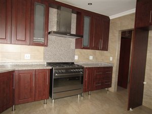 4 Bed Cluster in Beyers Park