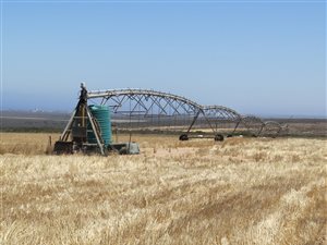 706 ha Farm in Lamberts Bay