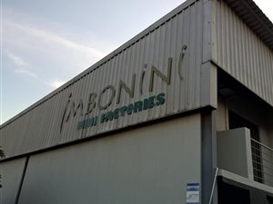 200 m² Industrial space in Shakas Head
