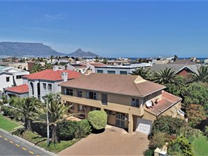 3 Bed House in Sunset Beach