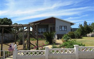4 Bedroom House in Oudtshoorn