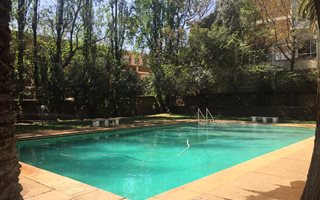 2 Bedroom Flat in Arboretum