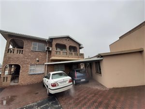 10 Bed House in Merewent