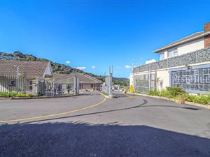 4 Bed House in Paradise Valley