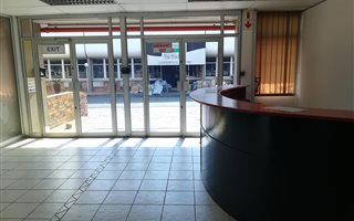 564 m² Commercial space in Chartwell