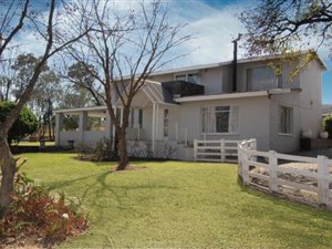 8900 m² Farm in Chartwell