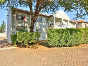 2 Bed Apartment in Fairland