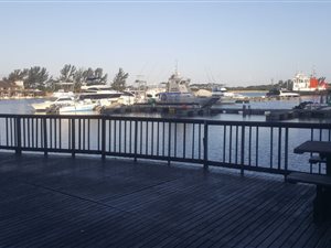 250 m² Commercial space in Meerensee