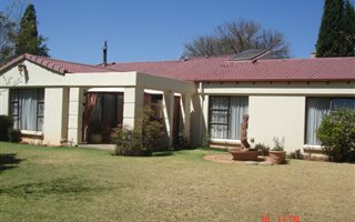 3 Bedroom Cluster in Randpark Ridge
