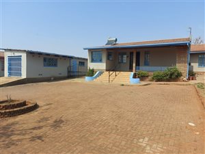 4 Bed House in Lenasia