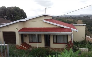 3 Bedroom House in Shallcross