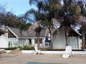 2.3 ha Farm in Patryshoek