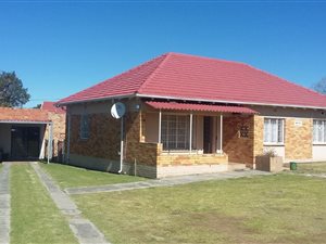 4 Bed House in Evander