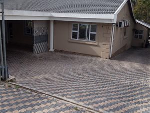 9 Bed House in Ashley