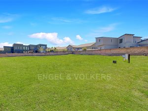 1123 m² Land available in Fourways