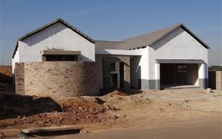 3 Bedroom House in Midstream Meadows