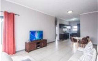 3 Bedroom Townhouse in Greenstone Hill