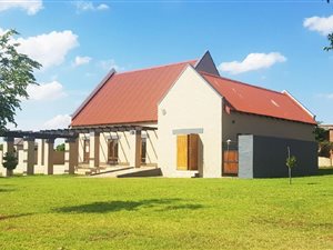 505 m² Land available in Irene