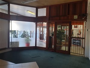 44 m² Commercial space in Strand Central