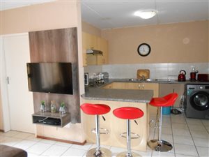 2 Bed Townhouse in Comet