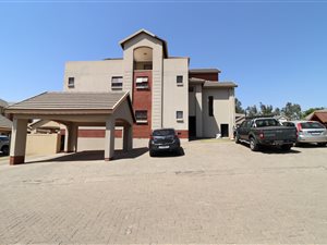 2 Bed Townhouse in Rynfield