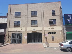 Commercial space in Newtown