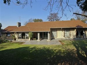 4 Bedroom House in Bramley View