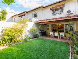 2 Bed Townhouse in Bryanston