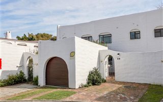 3 Bedroom Townhouse in Morningside