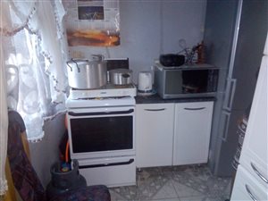 2 Bed House in Bophelong